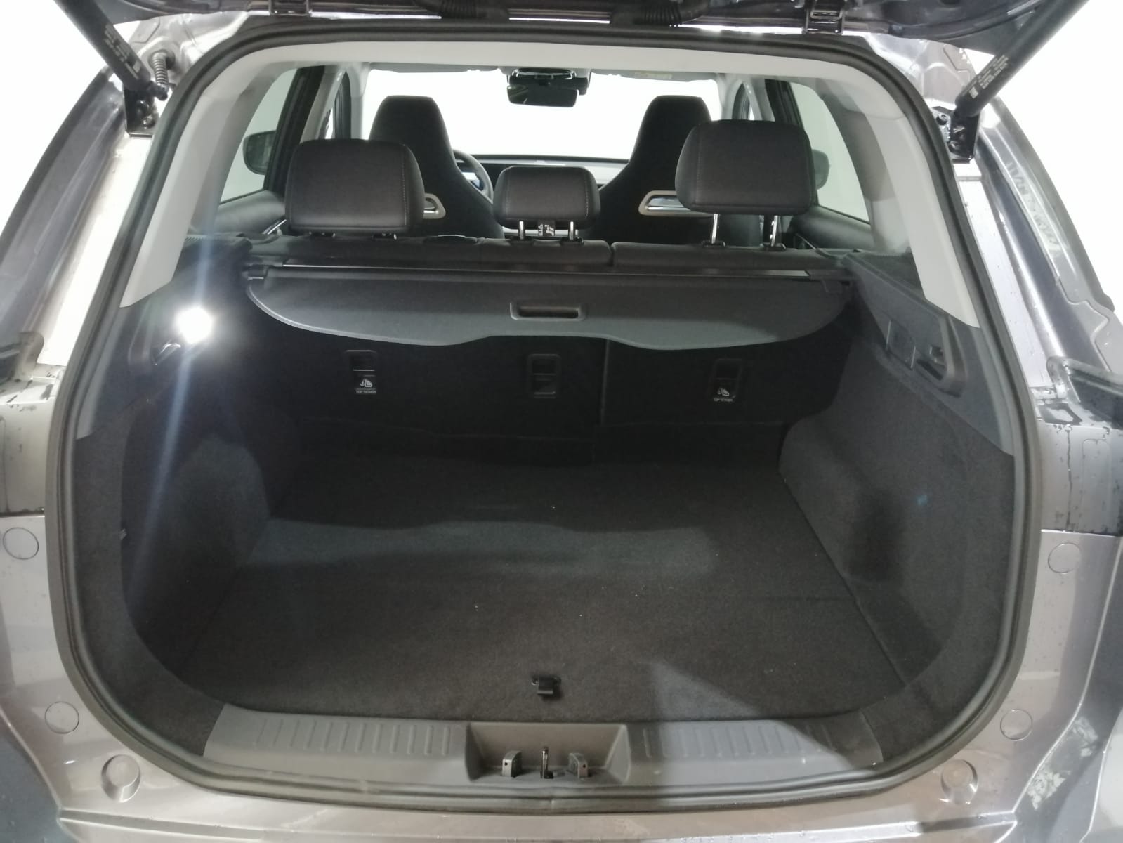 EBRO s700 S900 PHEV LUXURY